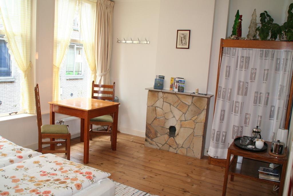 B&B Jordaan Άμστερνταμ Δωμάτιο φωτογραφία